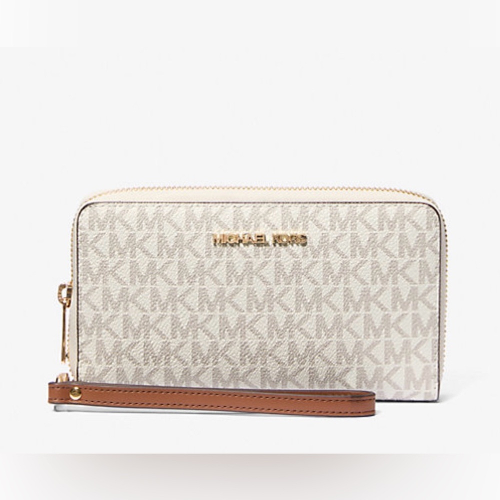 Michael Kors Signature Wristlet / Wallet Vanilla NWT